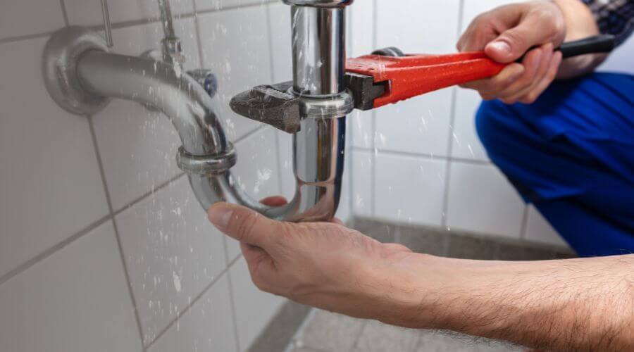 Professional sink repair in Calmar, IA